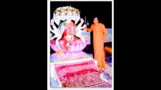 Sathya Sai Baba sings Gayatri mantra solo 2 hours no music [upl. by Swamy]