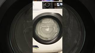 Electrolux Perfectcare 800  Cotton Eco 60º Unbalanced Final spin 1400RPM spin washingmachine [upl. by Perretta]