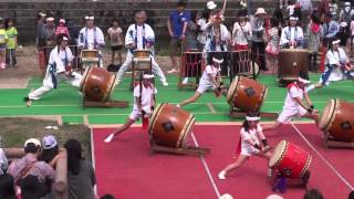 和太鼓の演奏1quot高槻太鼓quot（高槻こいのぼりフェスタ1000）Wadaiko（Japanese drums） [upl. by Clawson]