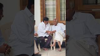 Raghu babu amp venkatesh Consoles RajendraPrasad on the demise of his daughter [upl. by Whiney984]