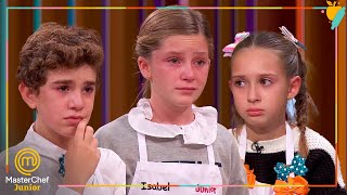 PABLO ISABEL y ABRIL se despiden de las cocinas de MasterChef Junior 9 [upl. by Ahsiekahs]