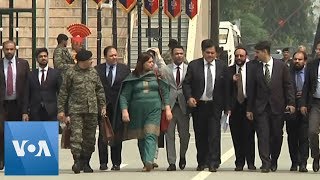 India Pakistan Officials Meet at Wagha Border [upl. by Yntrok]