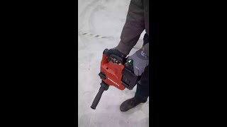 Hilti Batteridrevet Borehammer og Støvsuger TE 5022  VC 4H22 [upl. by Anyak]