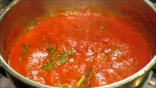 How to make traditional marinara sauce [upl. by Avat]