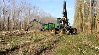 Harvester john deere 1270D EN 1470D bosbouw [upl. by Sorodoeht572]