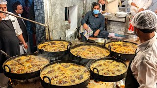 Siddique Machli Farosh  Allama Iqbal Road Lahore Street Food  Crispy Fried Fish  Lahori Fish Fry [upl. by Metzgar726]