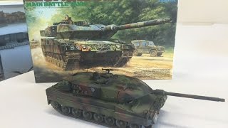 Building the Tamiya 135 Leopard 2A6 main battle tank [upl. by Lenes]