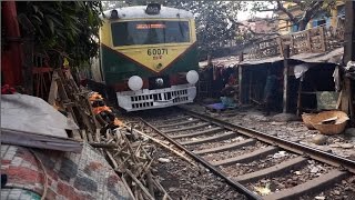 Kolkata  Shantytown along active rail tracks [upl. by Beaston]