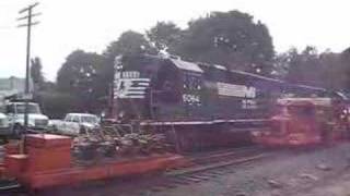 Norfolk Southern H33 Meets a Fleet of MoW [upl. by Brenden]