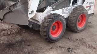 New  Bobcat Skid Steer S530  Behind The Levers [upl. by Skye139]