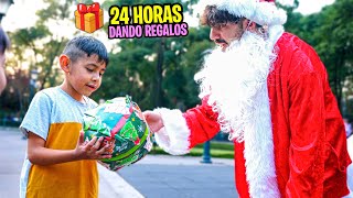 24 HORAS DANDO REGALOS A NIÑOS 🎁 en la calle [upl. by Wolsky224]