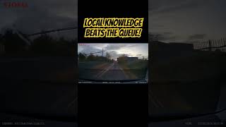 Queue jump cars automobile dashcamvideos roadrage roundabout baddriving baddrivers viofo [upl. by Sheelagh]