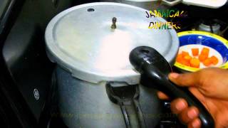 HOW TO USE PRESSURE COOKER [upl. by Coppola635]