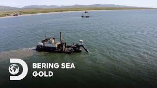 Battle for Gold  Bering Sea Gold  Discovery Channel Southeast Asia [upl. by Susann395]