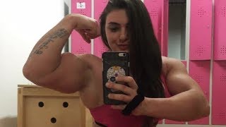 Muscle girl Jéssica Sestrem flexing her big biceps  Muscle Ladies [upl. by Buddie651]