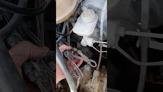 oteur Opel swing 3 cylindre  المحرك القديم في سيارة اوبل كورسة سوينج  Moteur dun Opel Corsa Usagé [upl. by Figueroa513]