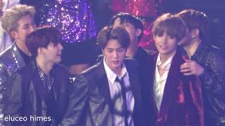 181106 MGA 방탄소년단BTS 대상탔진 Jin FOCUS FANCAM [upl. by Elbertina]