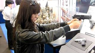 【AIRSOFT】20110512静岡ホビーショー速報SIG P226 E2 [upl. by Llerrud]