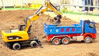 RC CONSTRUCTION MODELS amp RC TRUCKS IN MOTION CAT MOBILE EXCAVATOR [upl. by Eirelav641]