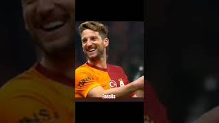 Rakipler değişiyor ama o değişmiyor 😎gala keşfet football ultraaslan galatasaray [upl. by Markos403]