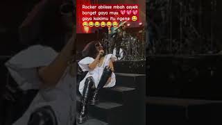 GAYA ATIC CB ROCKER BANGET ♥️ trending concert reaction live lirics music song shorts rock [upl. by Binetta]