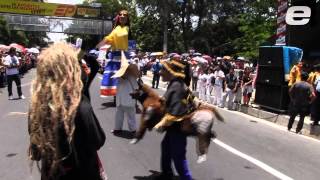 Personajes mitícos los infaltables en el Desfile del Correo [upl. by Waxler893]