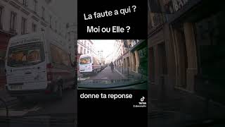 Vélo dans paris la faute a qui moi ou elle [upl. by Enilecram323]