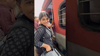 Train mein kya ho Gaya 😱 vlog 194 minivloging tranding [upl. by Ojeillib812]