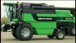 Deutz Fahr kombajn model 6040H [upl. by Noitna]