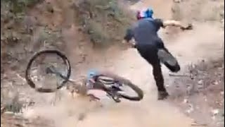 VTT DH DOUBLE CRASH SIMULTANÉ [upl. by Ase911]