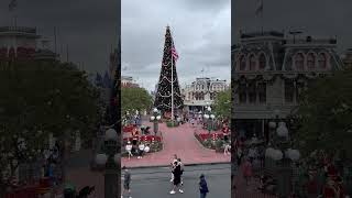 Mainstreet USA During the Holidays in Disney’s Magic Kingdom [upl. by Rekrap]