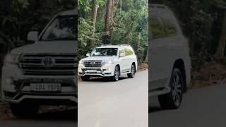 🤍❤️‍🔥 landcruiser v8 vehical srilanka foryou [upl. by Yeldnarb]