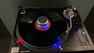 Technics SL1210M5G  Nagaoka MP200 [upl. by Schreib]