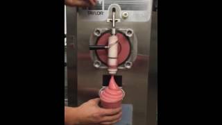 Taylor Slush Machine SLushie margarita frozen beverage 430 Serial k5032920 [upl. by Rimaa710]