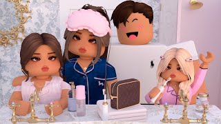 FAMILYS CHAOTIC NIGHT ROUTINE THEY SNUCK OUT WITH VOICE  Roblox Bloxburg Roleplay [upl. by Adnaral171]