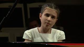 Alexandra Dovgan  Felix Mendelssohn Concerto for Piano No1 in G Minor Op25 [upl. by Woodie]