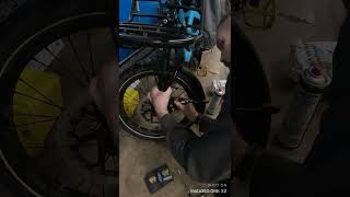 changing the front pads on a tern GSD in 4min [upl. by Malvina]