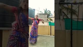 O Jaane De Jaane De Thodi Hawa Aane De anime shorts trending dance [upl. by Nhepets]