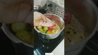 எவளோ🤪✨ தான் உஷாரா இருந்தாலும் இவரு வருவார் ரசம் rasam gooseberries vitaminc cold cough [upl. by Ihab]