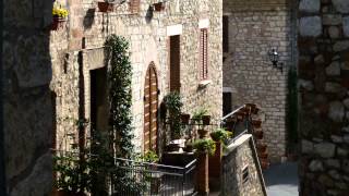 UMBRIA  CORCIANO Borgo bello dItalia  Full HD [upl. by Neirod483]