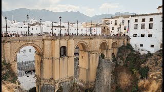 🇪🇸 Andalusien  Die gespaltene StadtРазделенный город españa [upl. by Ecidna380]