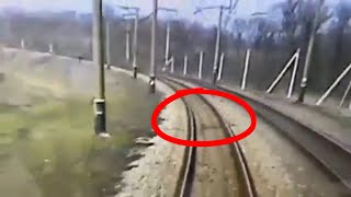 4 moments of the train crash captured on camera [upl. by Ocirled]