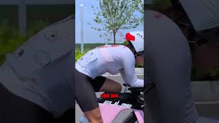 Pourquoi Les Chinois Lèchentils Leurs Vélos 😱👅 [upl. by Yelkreb]