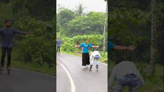 skating girl road reaction youtubeshorts india new virel shorta DipBacherdn3ne [upl. by Astor]