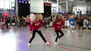 Alisa amp Marilena  Deutsche Hip Hop Meisterschaft 2013 [upl. by Gerstner]