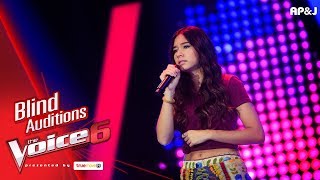 พลอย  In The End  Blind Auditions  The Voice Thailand 6  19 Nov 2017 [upl. by Ah]