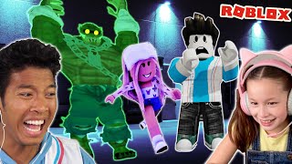 SAVE MARMAR FROM THE MUTANT Teamwork to WIN in Roblox [upl. by Andree]