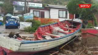 Marejadas arrasaron con embarcaciones de la caleta de Maitencillo [upl. by Giglio]