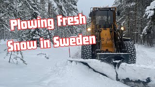 Ljungby L15 Plowing Dirt Road after Light Snowfall ❄️ [upl. by Nicks]