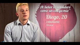 Una pareja de reptilianos coincide en «First Dates» «Somos de otro planeta alguien nos ha traído [upl. by Laucsap]